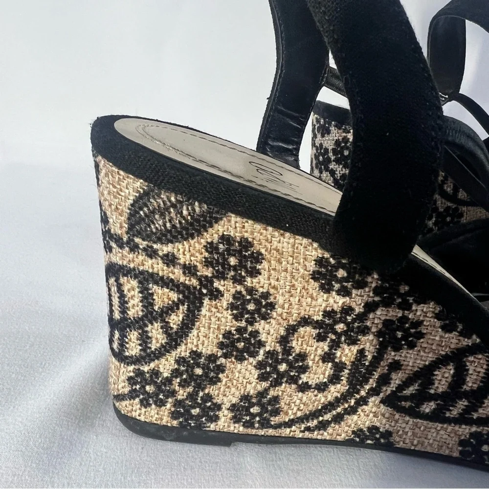 Impo Embroidered Platform Sandal with Black and Tan Wedge Sandals Size:11